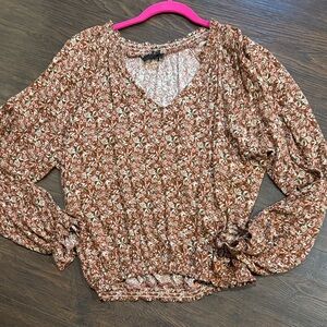 Floral V-Neck Blouse